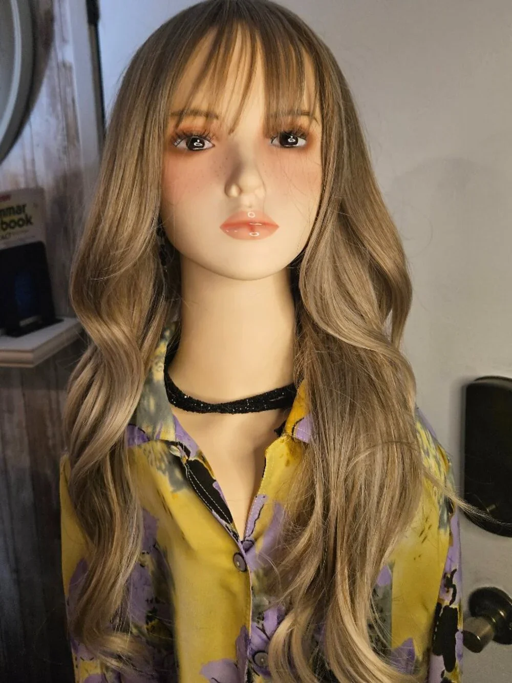 BOHO GLAM Long Dirty Blonde Wavy Wig w Soft Wispy Fringe.Bangs